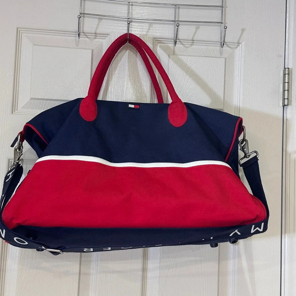 Tommy Hilfiger Duffel Bag Navy Blue Red White Canvas Weekend Travel Logo Strap